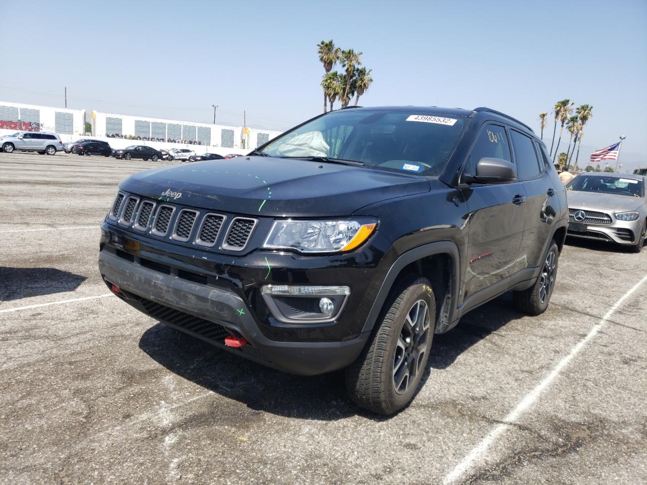Photo 2 from auction – 2020 JEEP COMPASS TR with VIN 3C4NJDDB2LT245508