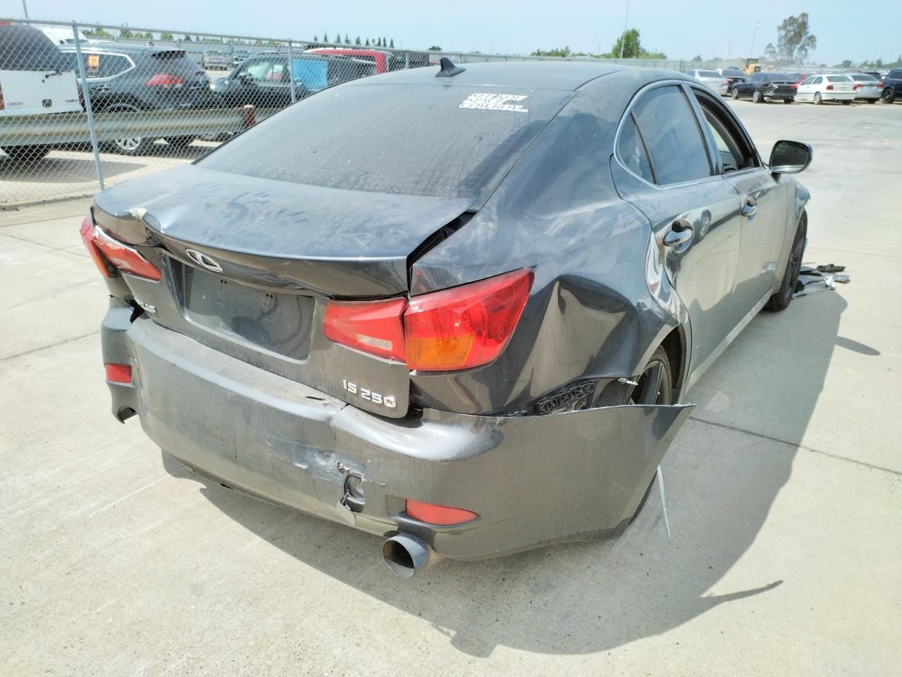 Photo 4 from auction – 2007 LEXUS IS 250 with VIN JTHBK262972044907