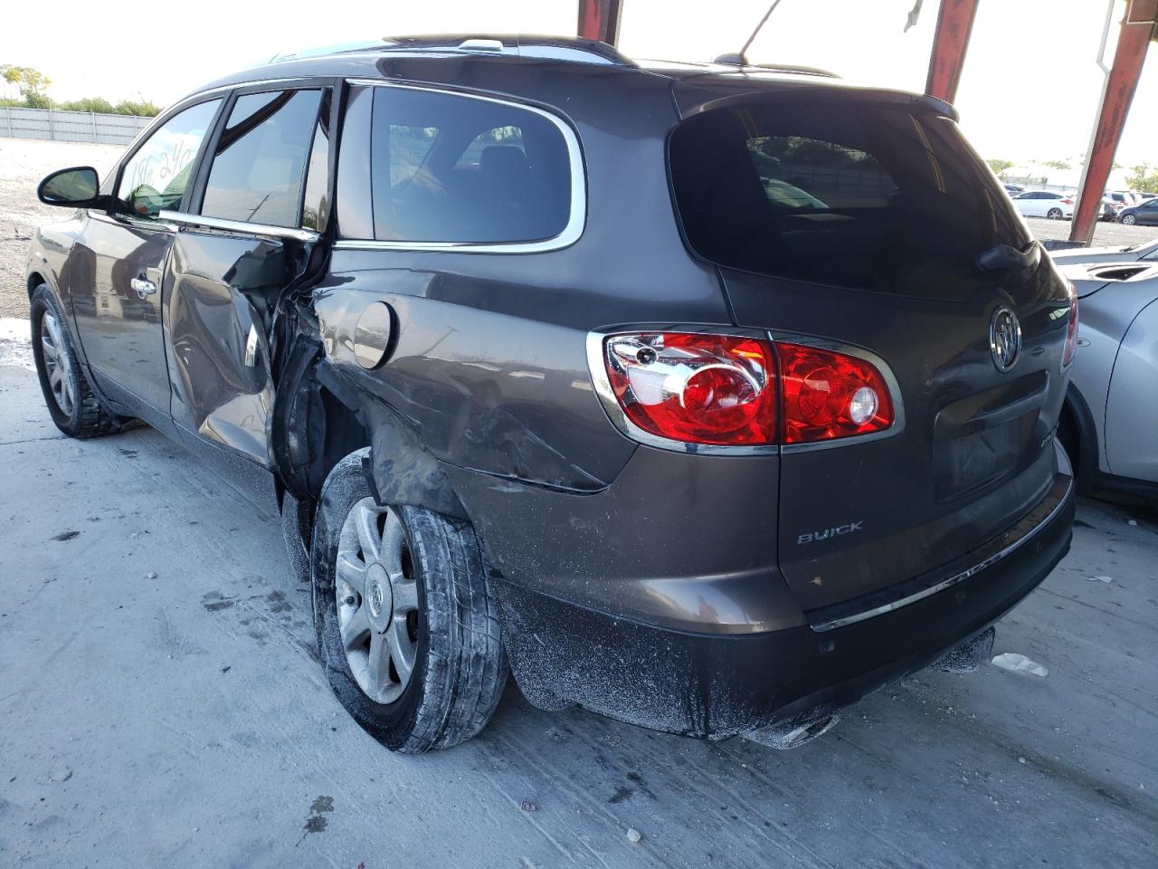 Photo 3 from auction – 2008 BUICK ENCLAVE CX with VIN 5GAER23728J300002