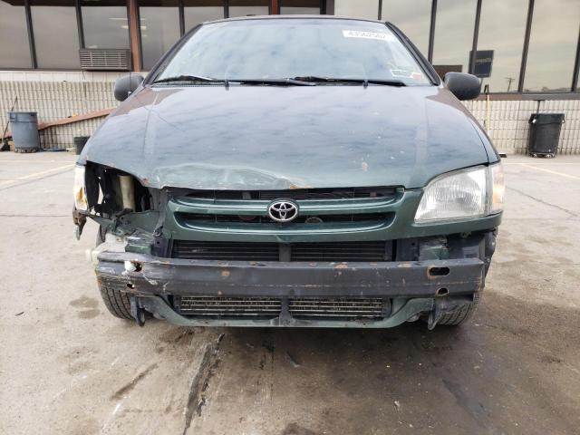 Photo 9 from auction – 1999 TOYOTA SIENNA with VIN 4T3ZF13C8XU127893