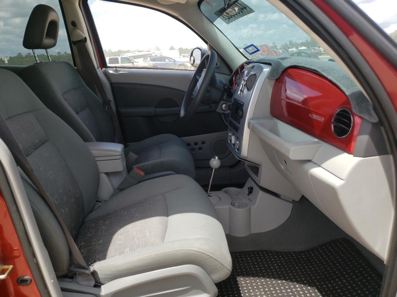 Photo 5 from auction – 2006 CHRYSLER PT CRUISER with VIN 3A4FY48B16T334866