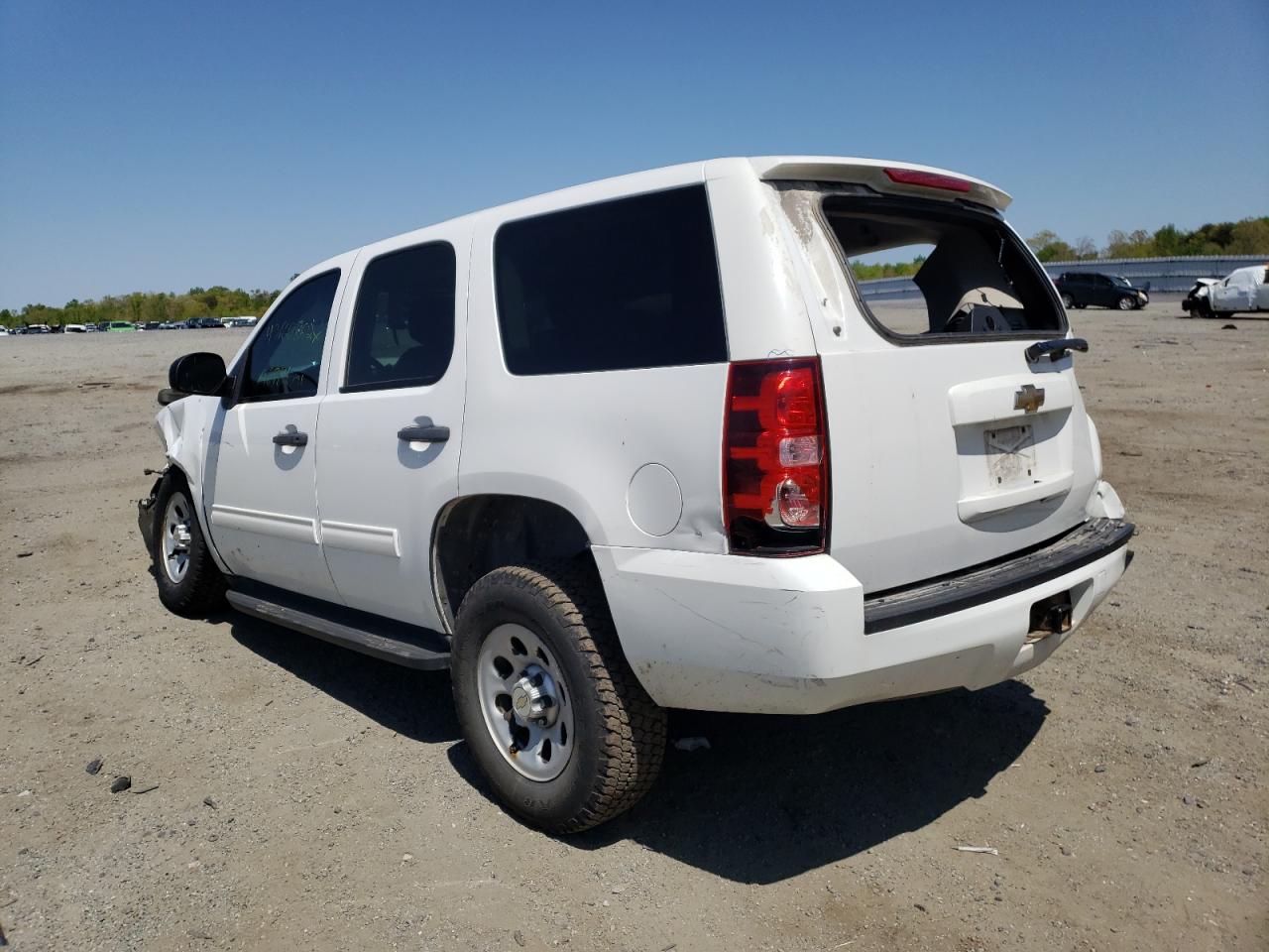 Photo 3 from auction – 2011 CHEVROLET TAHOE SPEC with VIN 1GNSK2E02BR316156