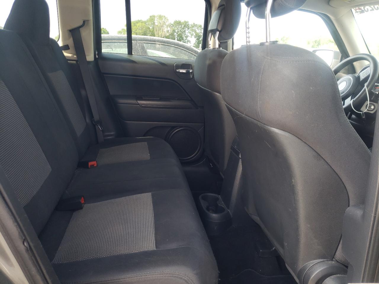 Photo 6 from auction – 2011 JEEP PATRIOT SP with VIN 1J4NT1GA0BD286035