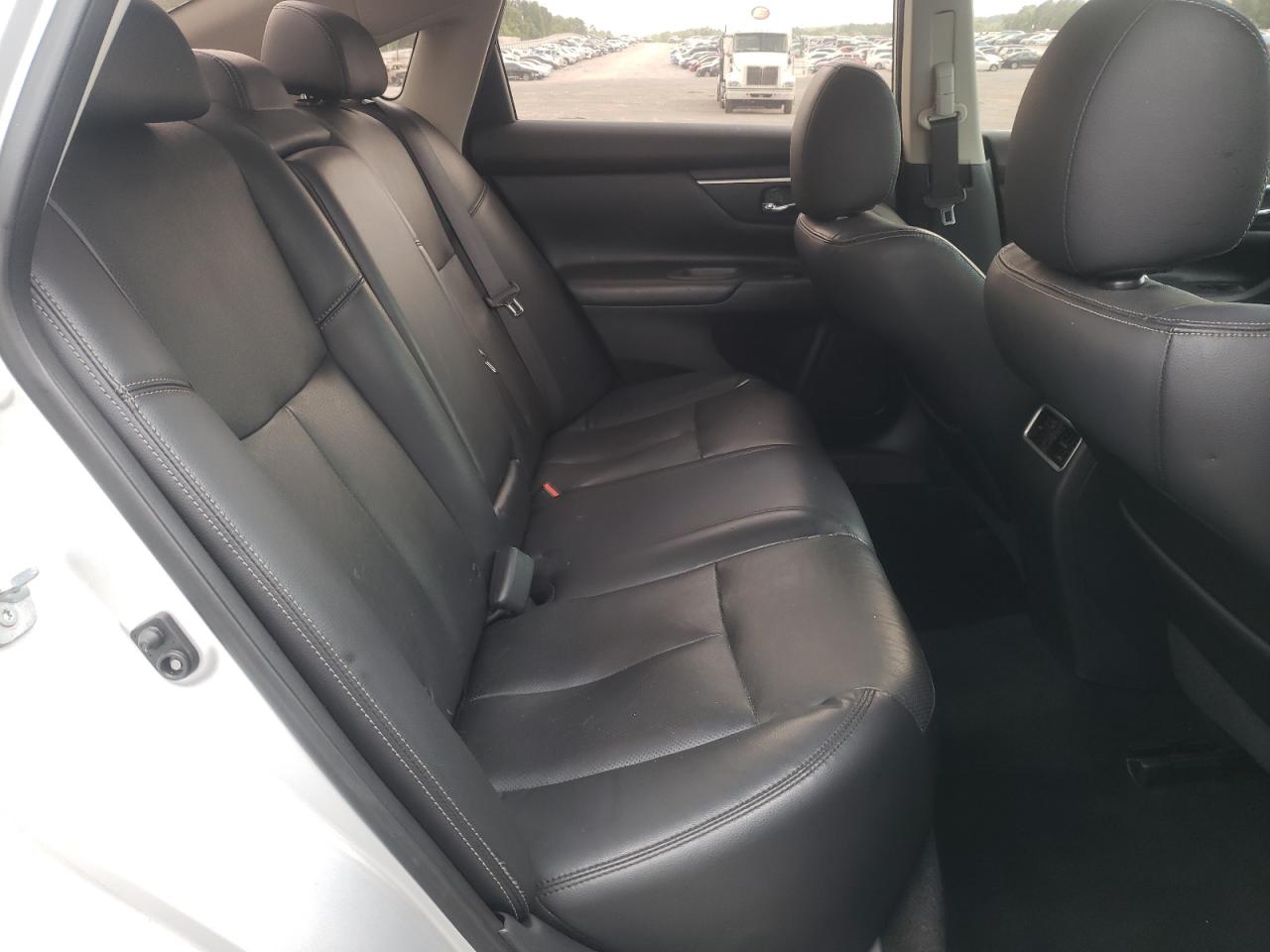 Photo 6 from auction – 2016 NISSAN ALTIMA 2.5 with VIN 1N4AL3AP6GC173965