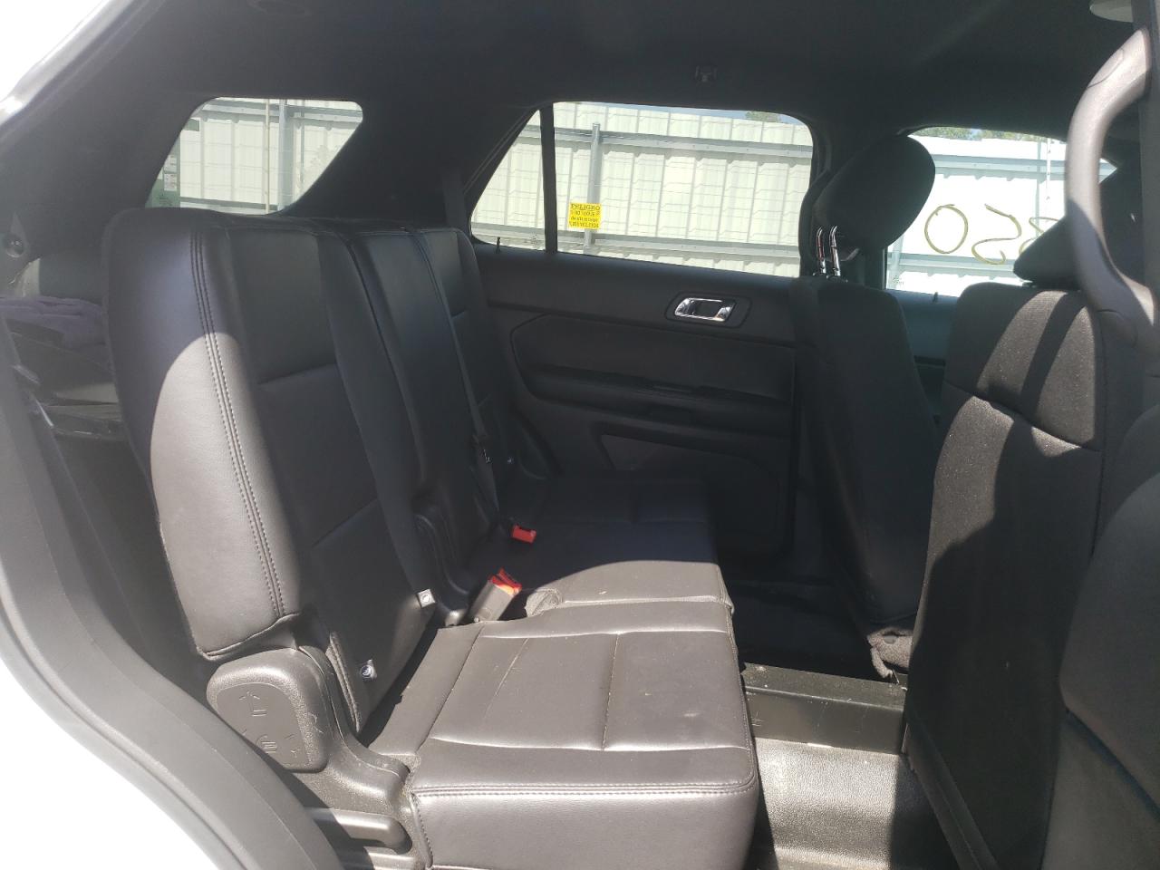 Photo 6 from auction – 2015 FORD EXPLORER P with VIN 1FM5K8AT8FGC16312