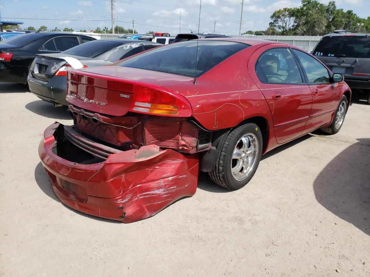 Photo 4 from auction – 2002 DODGE INTREPID S with VIN 2B3HD46R32H264222