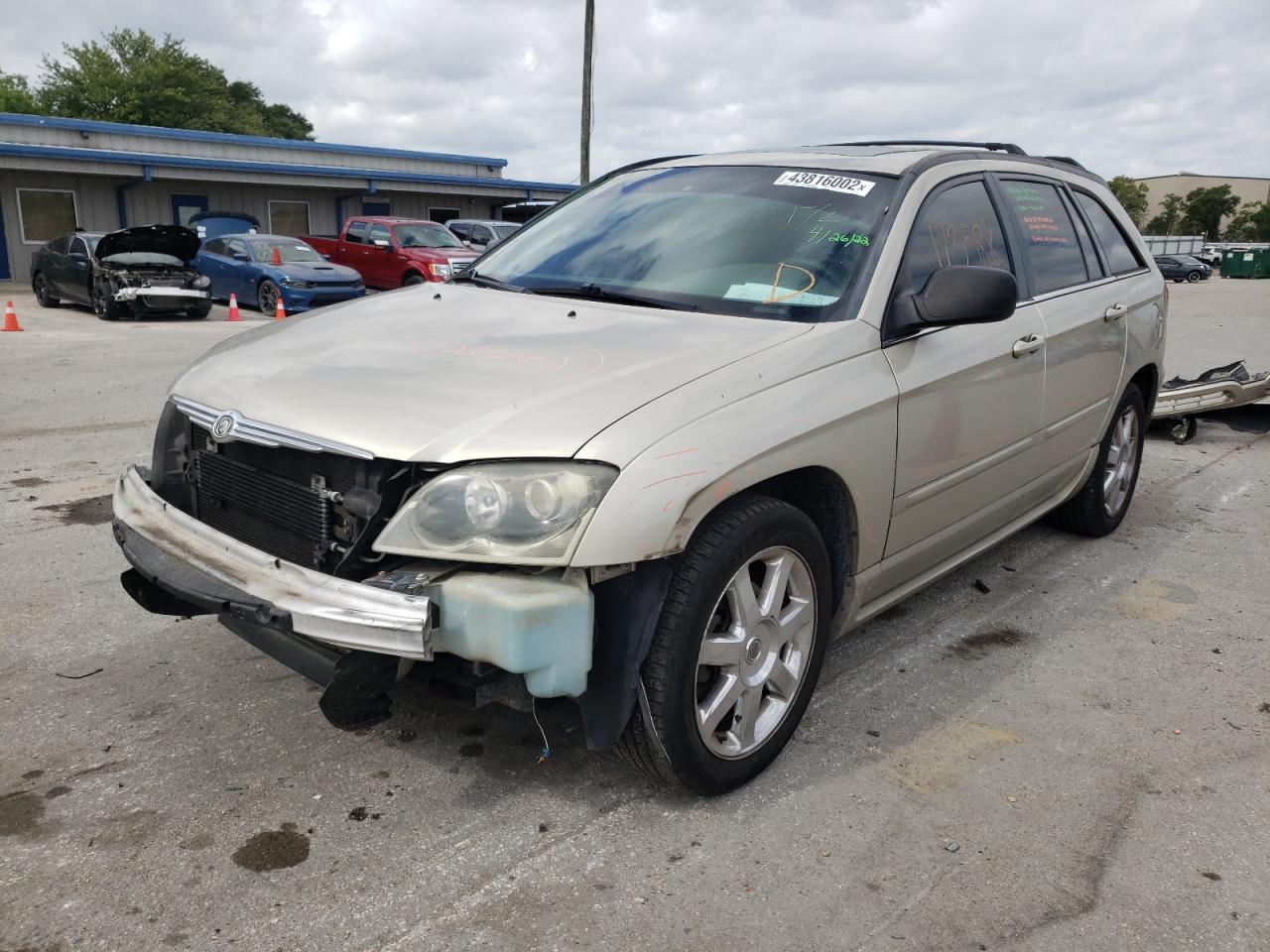 Photo 2 from auction – 2005 CHRYSLER PACIFICA L with VIN 2C8GF78455R546284