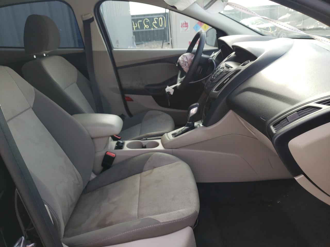 Photo 5 from auction – 2013 FORD FOCUS S with VIN 1FADP3F28DL259580