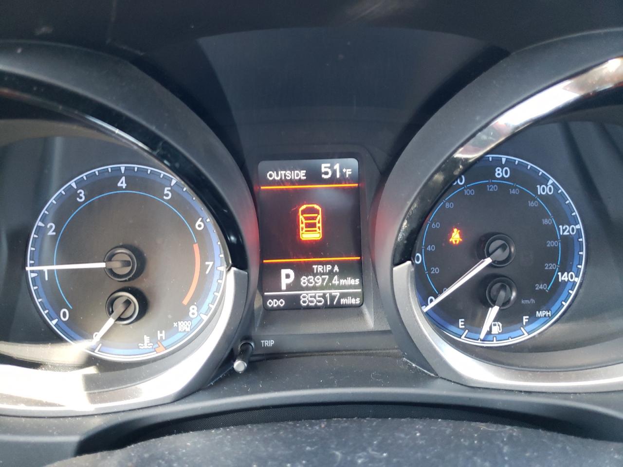 Photo 8 from auction – 2014 TOYOTA COROLLA L with VIN 2T1BURHEXEC038205
