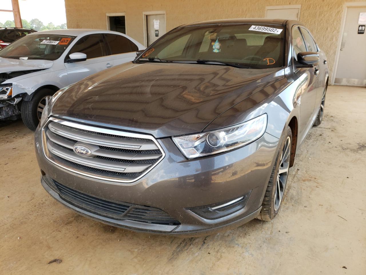 Photo 2 from auction – 2016 FORD TAURUS SEL with VIN 1FAHP2E86GG146421