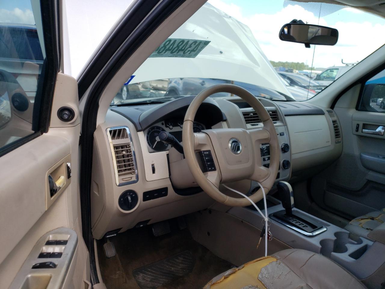 Photo 9 from auction – 2008 MERCURY MARINER with VIN 4M2CU81Z78KJ47102