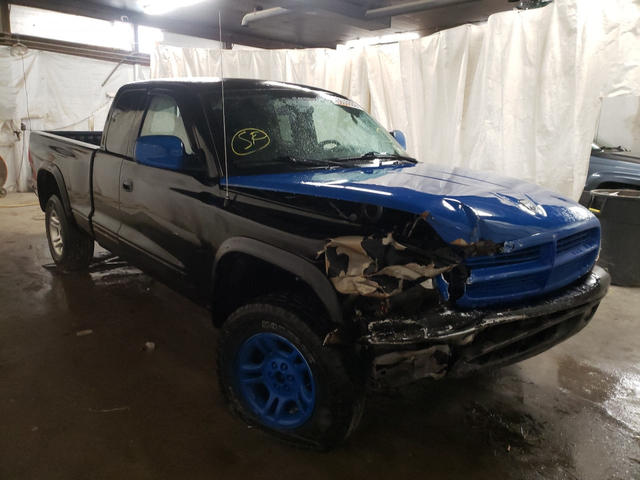 DODGE DAKOTA SLT 2004 with VIN 1D7HG42N74S689131 - Photo from auction