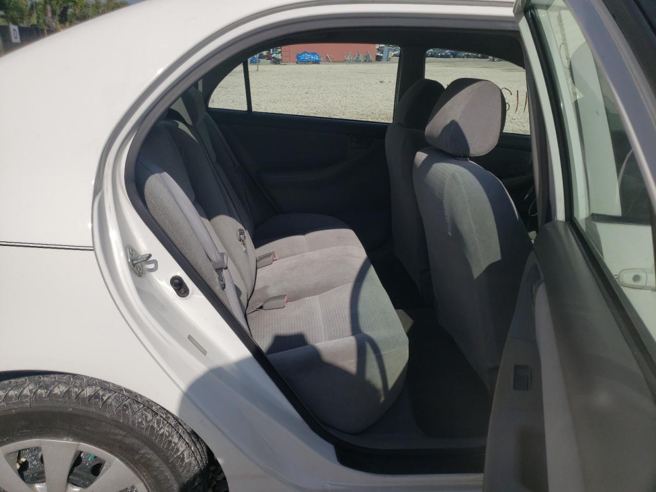 Photo 6 from auction – 2007 TOYOTA COROLLA CE with VIN 1NXBR32E87Z804568