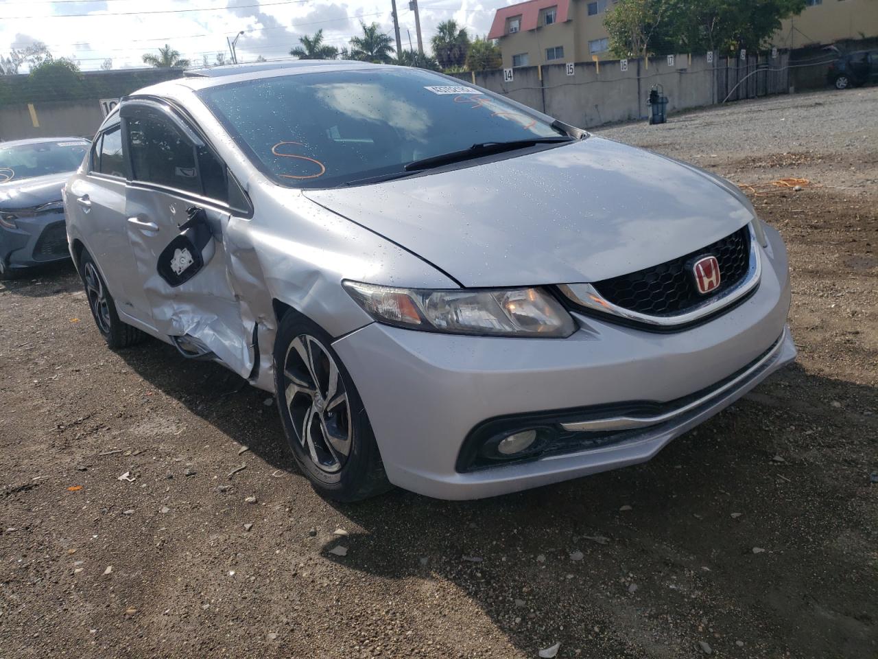 HONDA CIVIC EXL 2013 with VIN 19XFB2F98DE082725 - Photo from auction