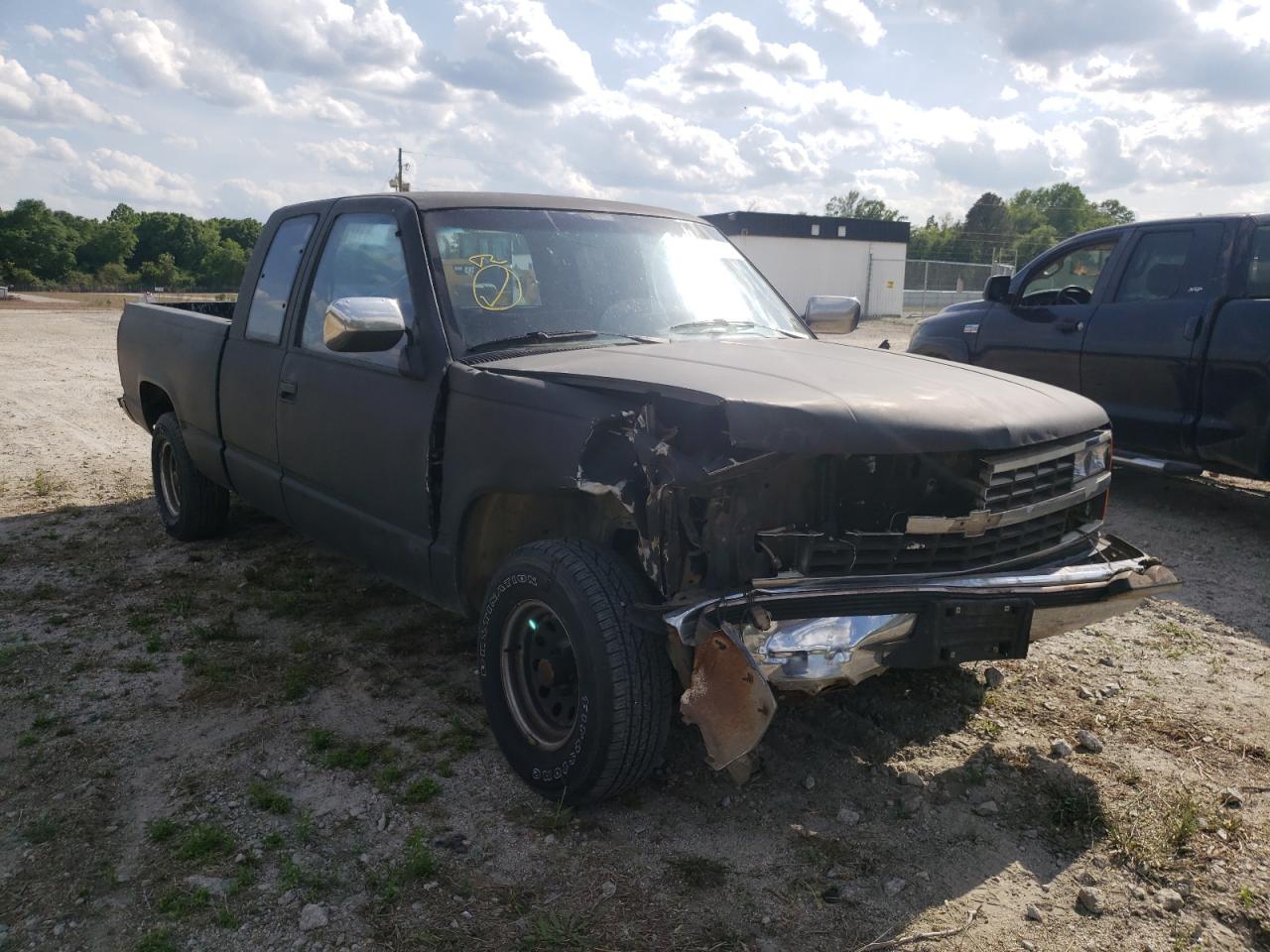 CHEVROLET GMT-400 C1 1991 with VIN 2GCEC19K7M1127605 - Photo from auction