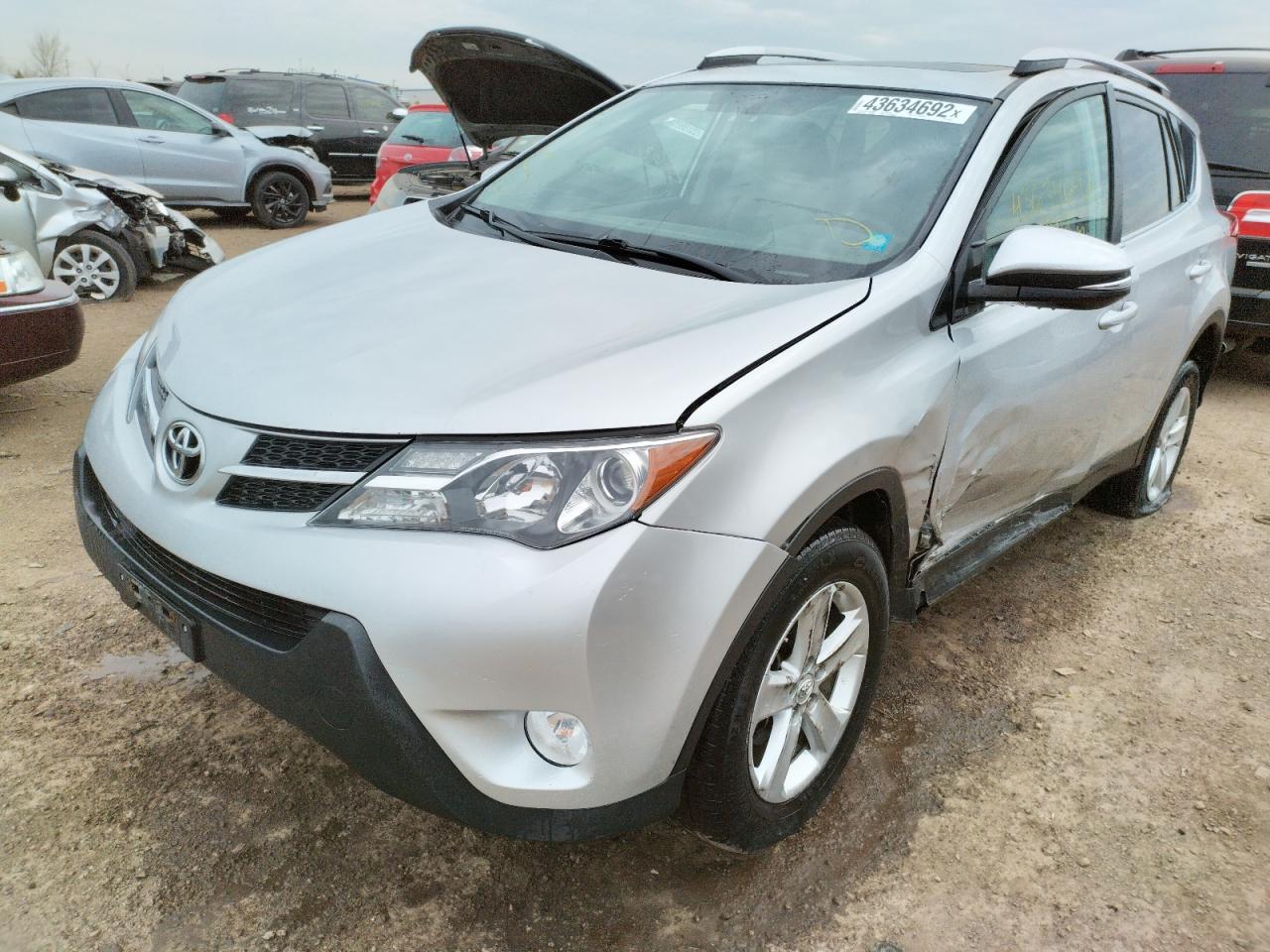 Photo 2 from auction – 2014 TOYOTA RAV4 XLE with VIN 2T3RFREV8EW216034