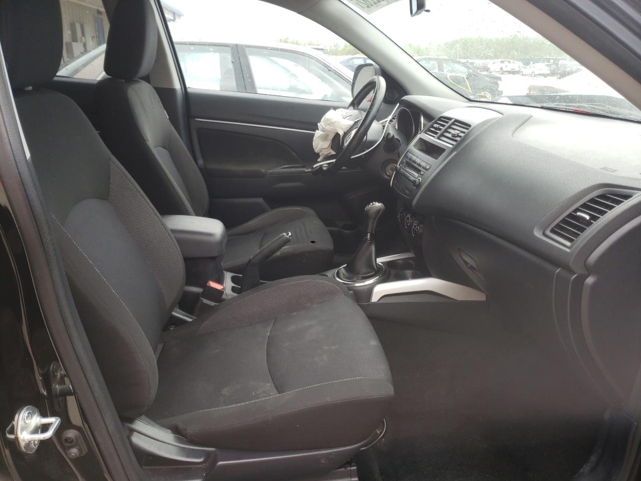 Photo 5 from auction – 2011 MITSUBISHI OUTLANDER with VIN JA4AP3AU5BZ017033