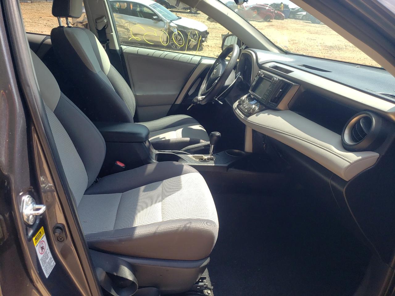 Photo 5 from auction – 2013 TOYOTA RAV4 XLE with VIN 2T3WFREV8DW056609