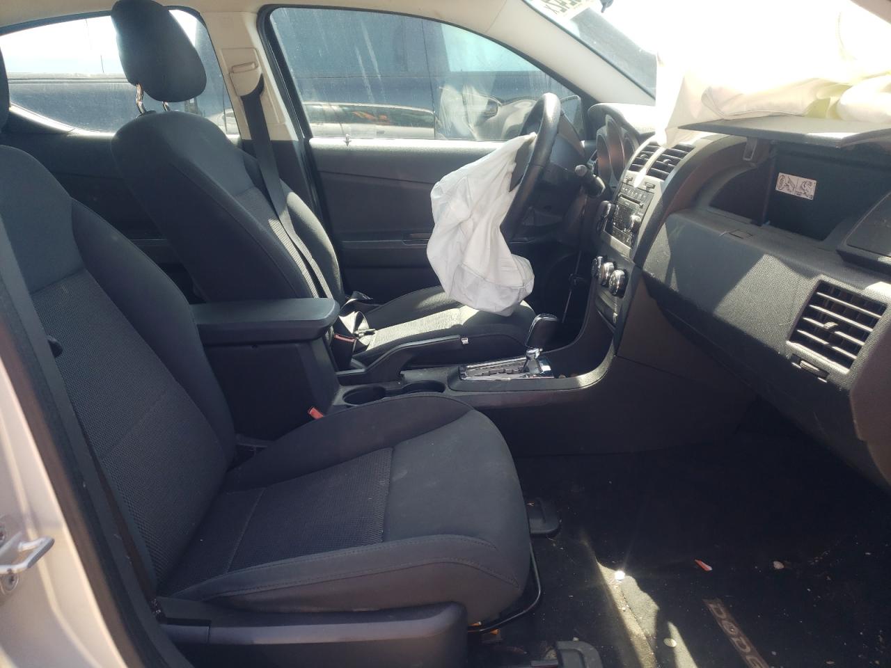 Zdjęcie 5 z aukcji – 2010 DODGE AVENGER SX z VIN 1B3CC4FB0AN161572