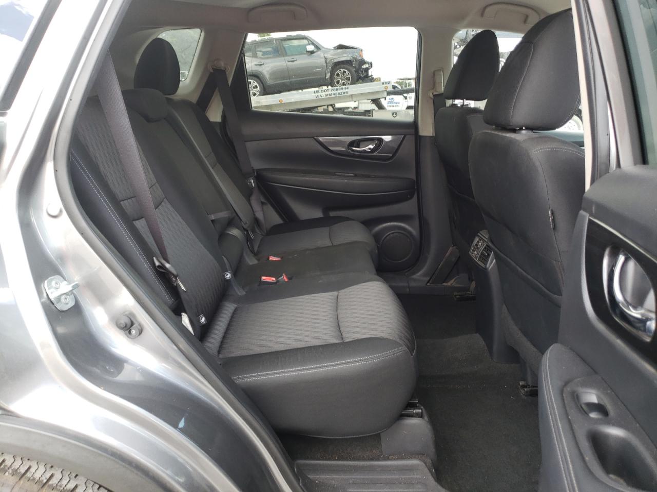 Photo 18 from auction – 2018 NISSAN ROGUE S with VIN KNMAT2MT3JP600032