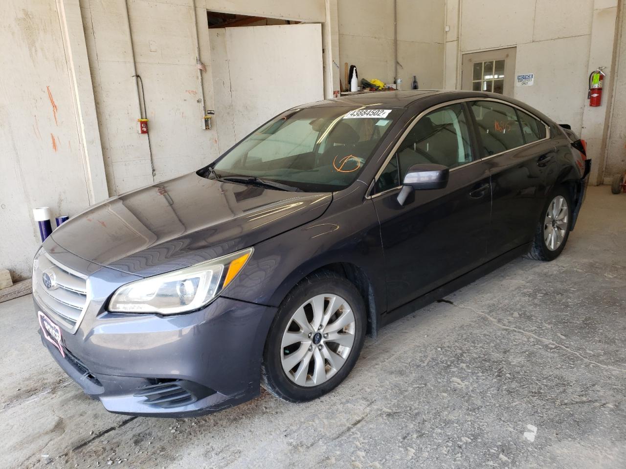 Photo 2 from auction – 2015 SUBARU LEGACY 2.5 with VIN 4S3BNAD6XF3013621