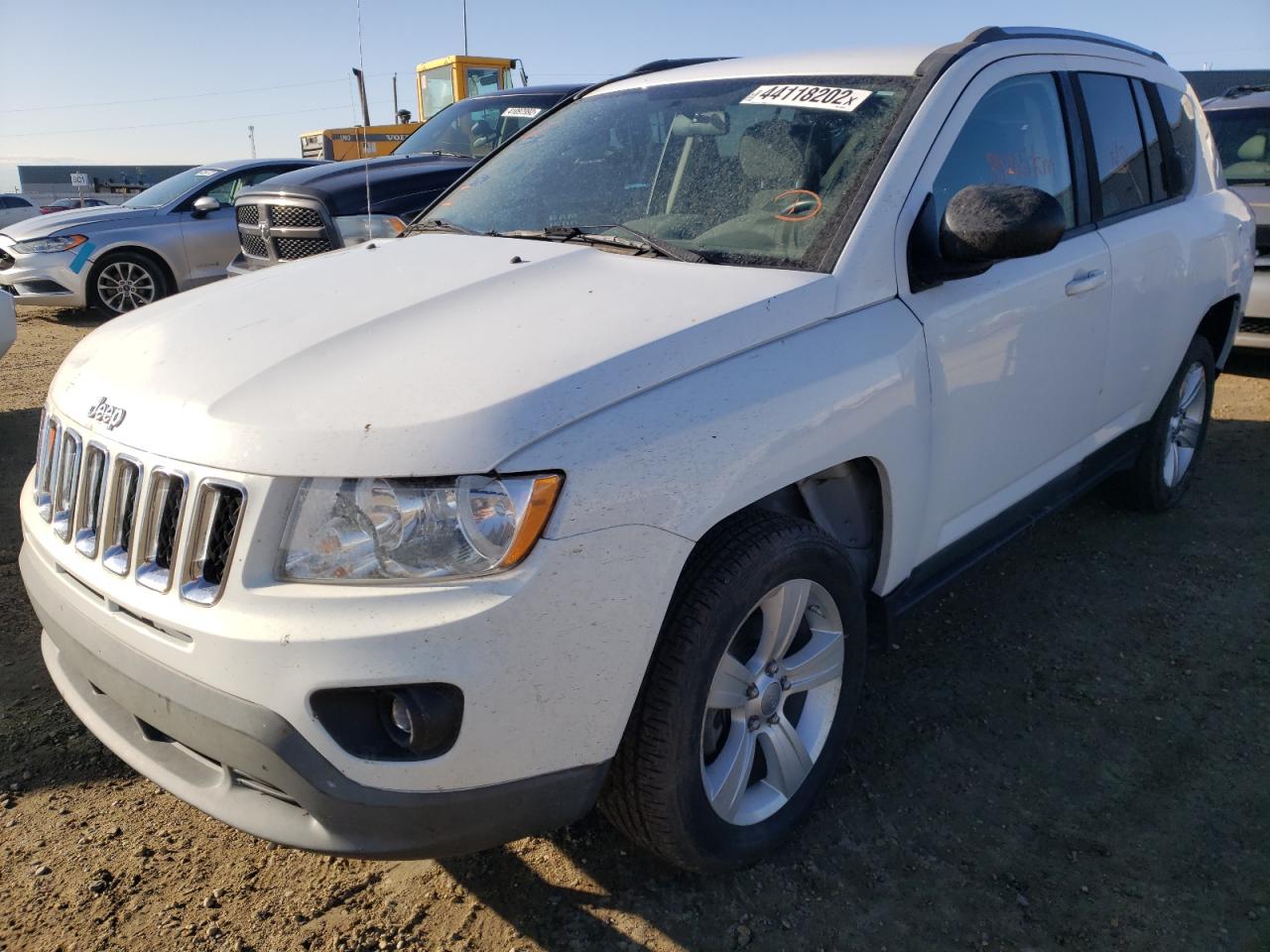 Photo 2 from auction – 2013 JEEP COMPASS with VIN 1C4NJCAB7DD148360