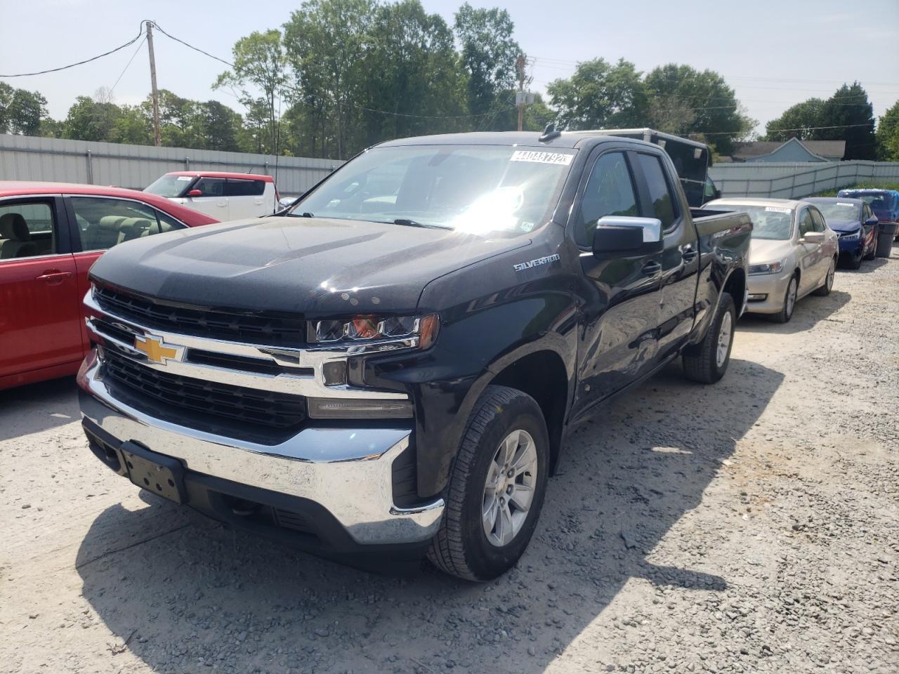 Photo 2 from auction – 2020 CHEVROLET SILVERADO with VIN 1GCRYDED9LZ221356