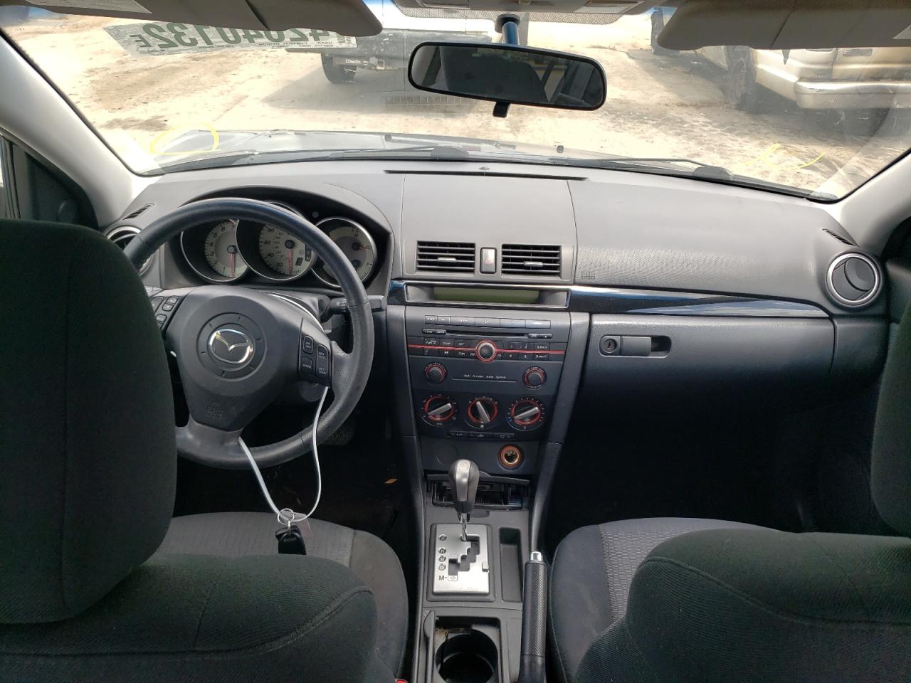 Photo 9 from auction – 2009 MAZDA 3 I with VIN JM1BK32F391213425