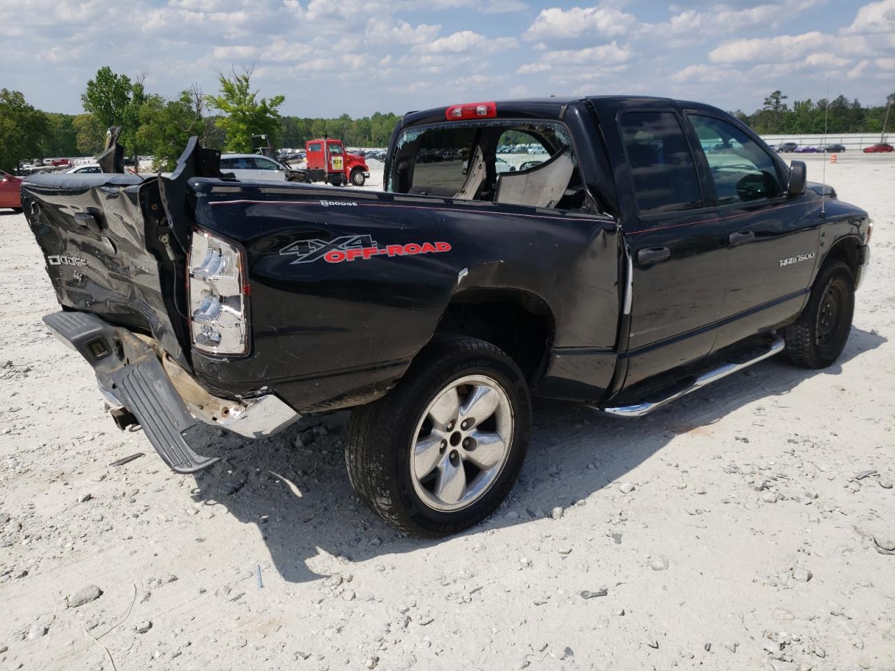 Photo 4 from auction – 2003 DODGE RAM 1500 S with VIN 1D7HU18D93J668243