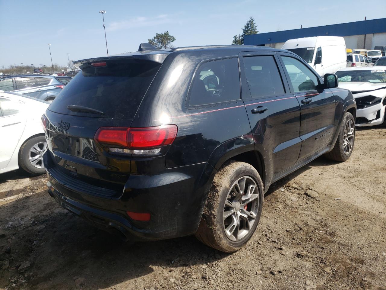 Photo 4 from auction – 2018 JEEP GRAND CHER with VIN 1C4RJFDJ3JC174008