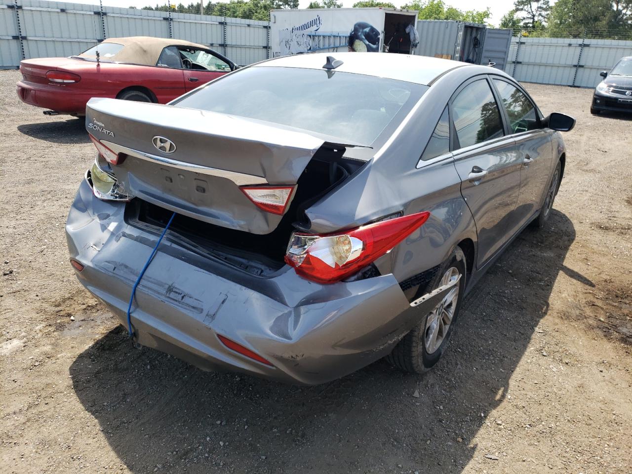 Photo 4 from auction – 2013 HYUNDAI SONATA with VIN 5NPEB4AC6DH782958
