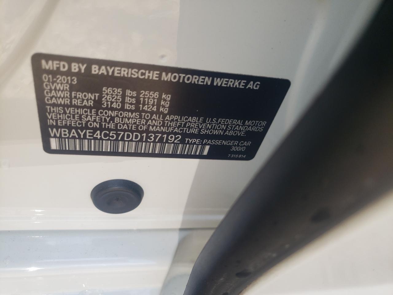 Photo 11 from auction – 2013 BMW 740 LI with VIN WBAYE4C57DD137192