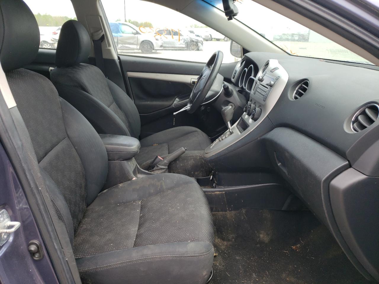 Photo 5 from auction – 2010 PONTIAC VIBE with VIN 5Y2SP6E84AZ412389