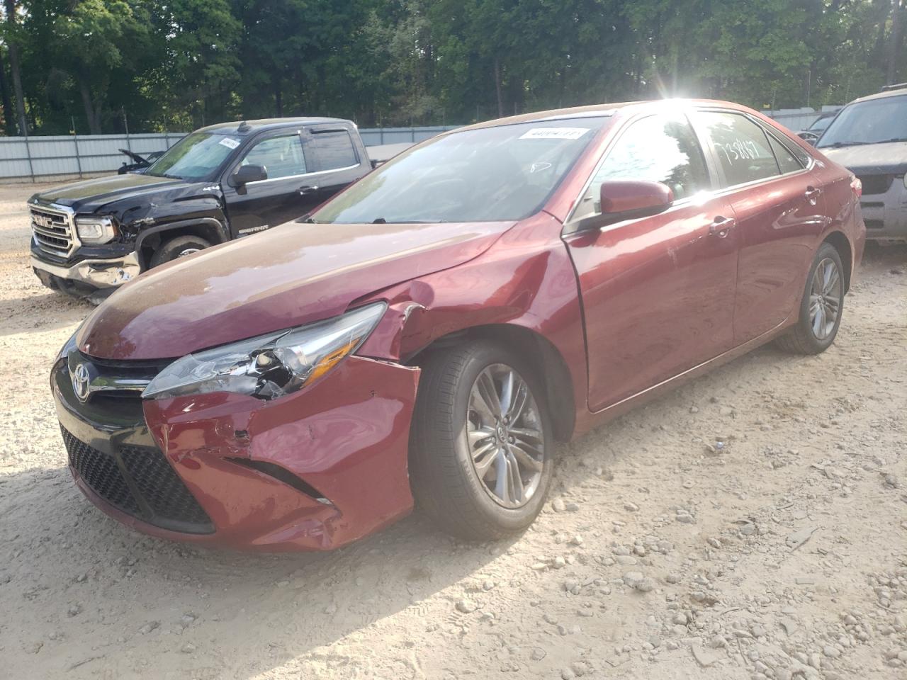 Photo 2 from auction – 2016 TOYOTA CAMRY LE with VIN 4T1BF1FK4GU608575