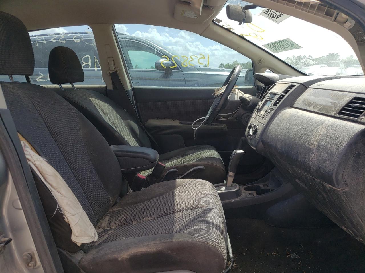 Photo 5 from auction – 2010 NISSAN VERSA S with VIN 3N1BC1AP0AL441913