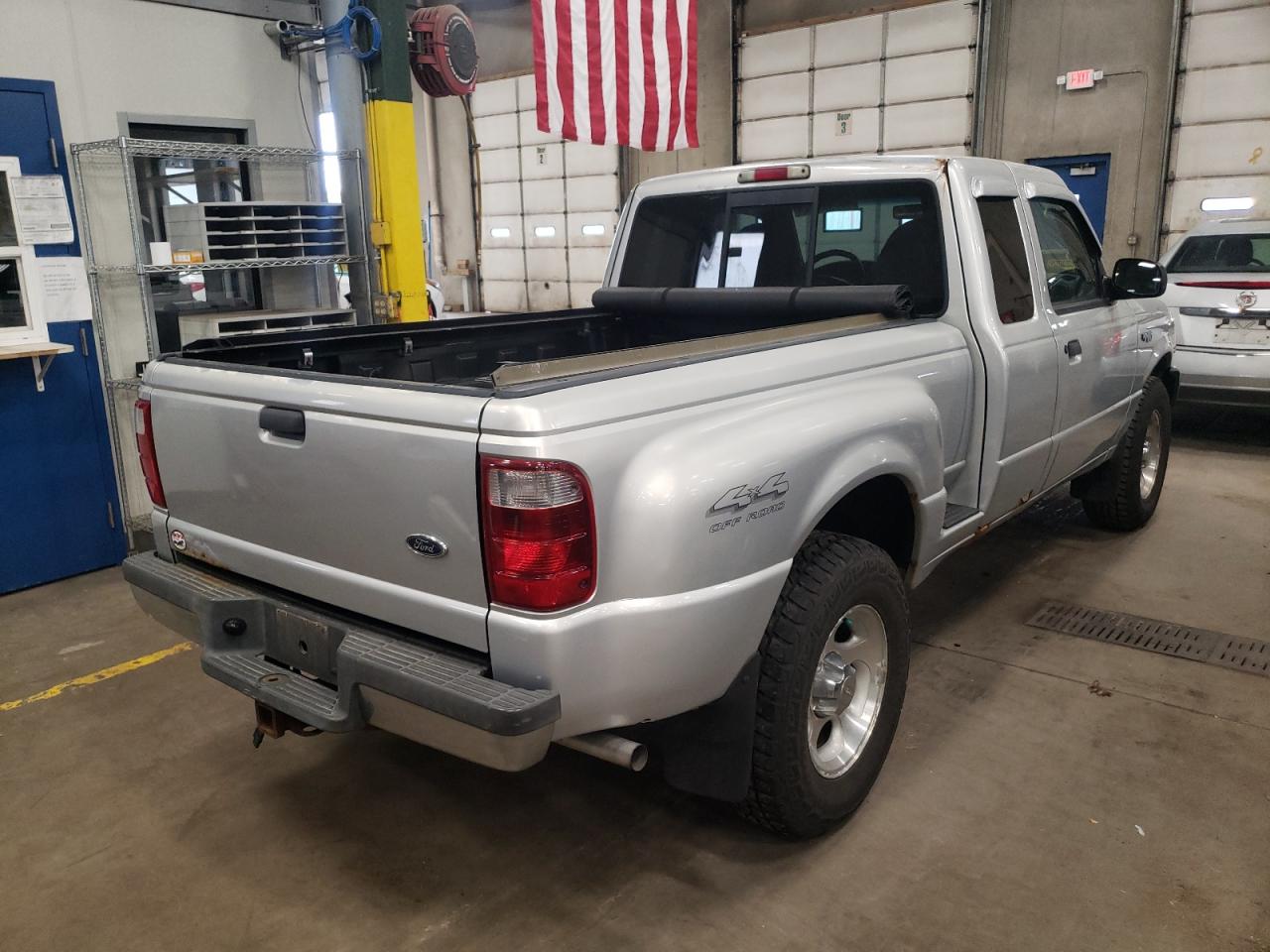 Photo 4 from auction – 2001 FORD RANGER with VIN 1FTZR15E71PA72006