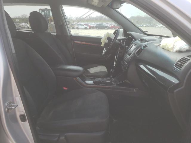 Photo 5 from auction – 2014 KIA SORENTO LX with VIN 5XYKT3A67EG505989