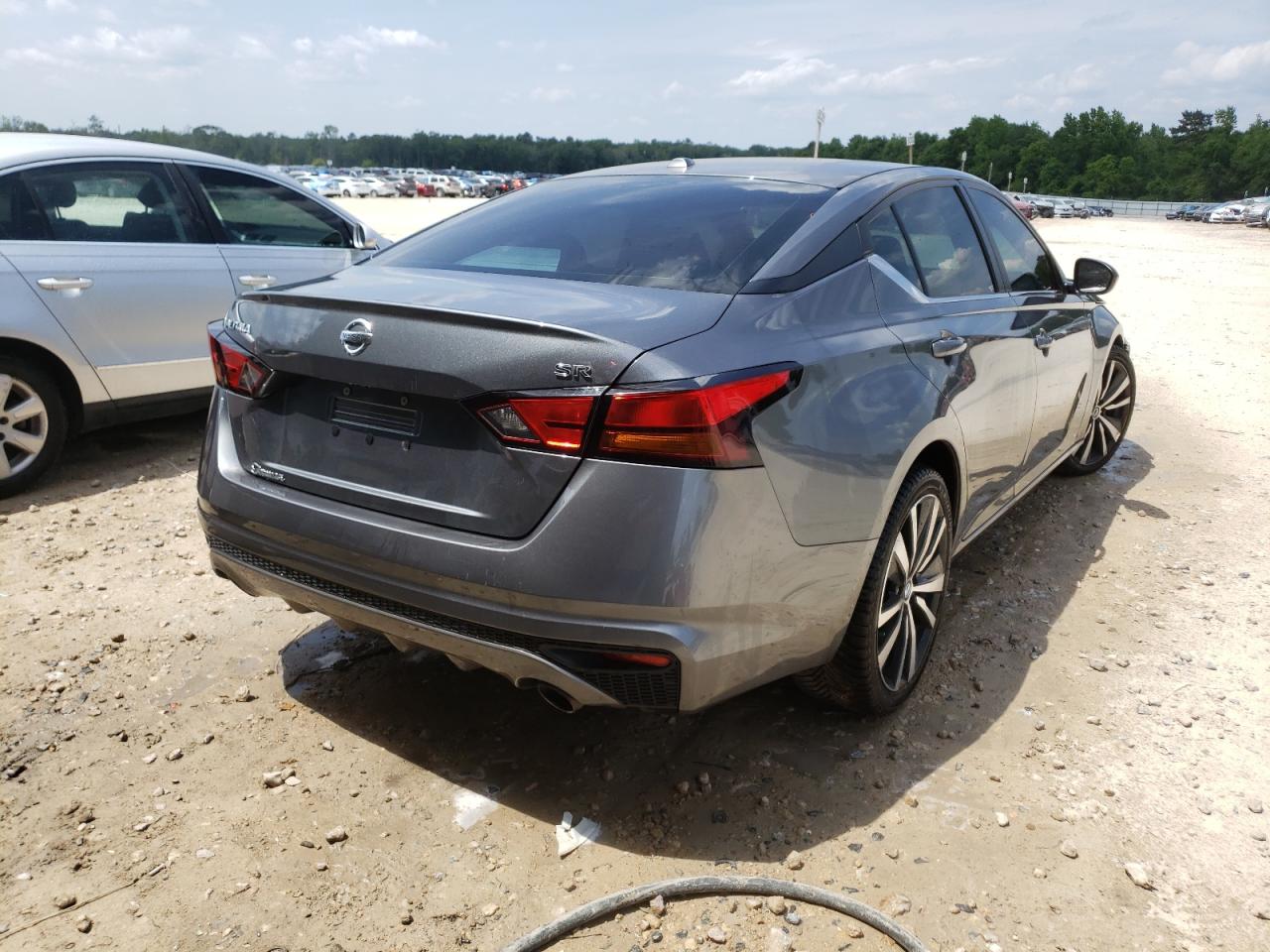 Photo 4 from auction – 2019 NISSAN ALTIMA SR with VIN 1N4BL4CV9KC257941