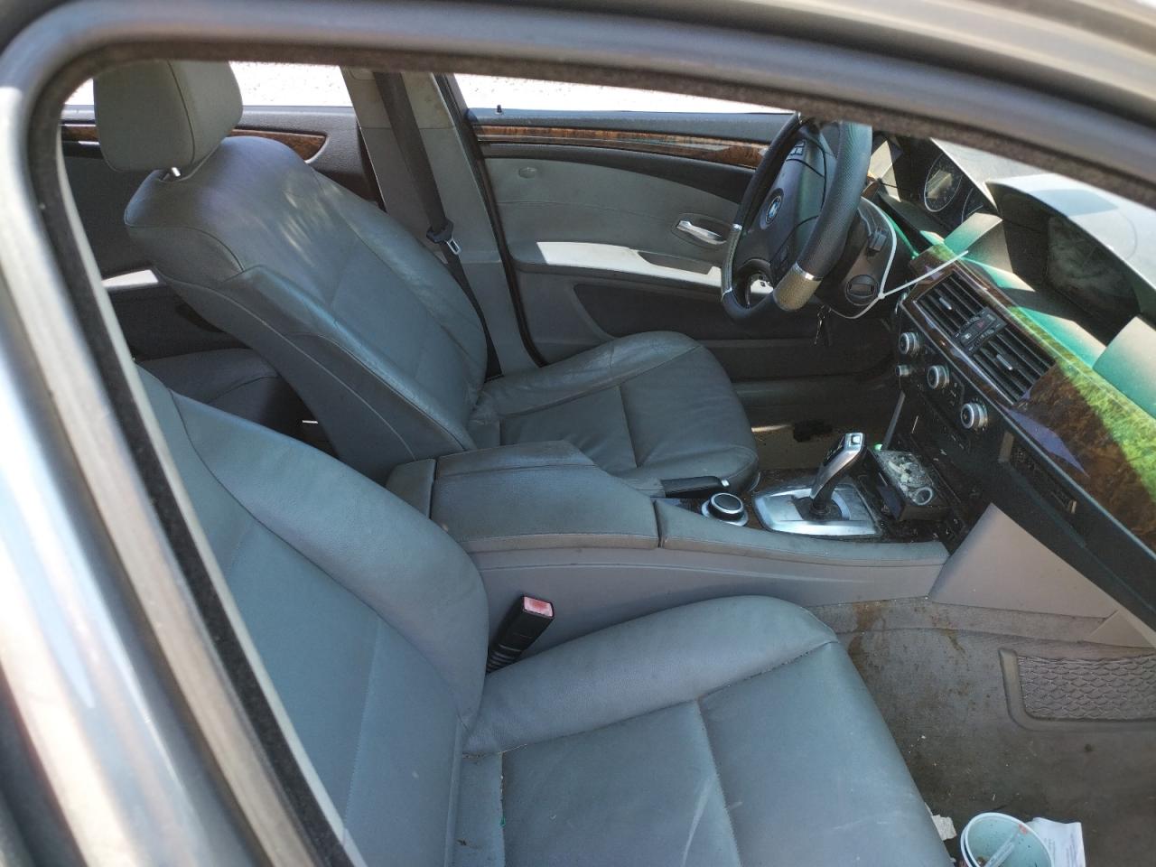 Photo 5 from auction – 2008 BMW 528 XI with VIN WBANV13508BZ47119