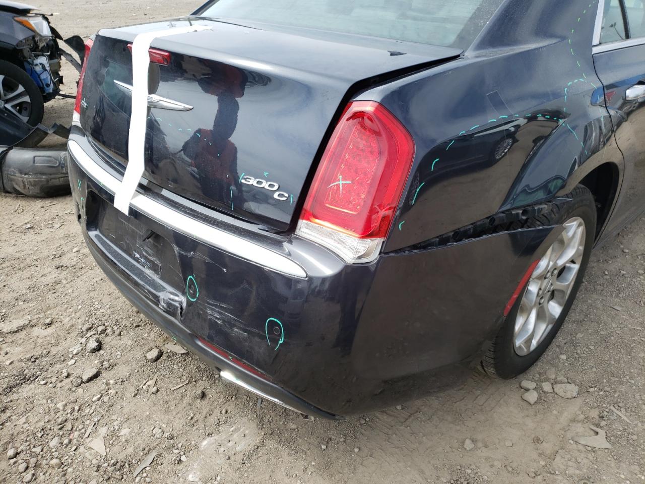 Photo 9 from auction – 2017 CHRYSLER 300C PLATI with VIN 2C3CCASG1HH500474