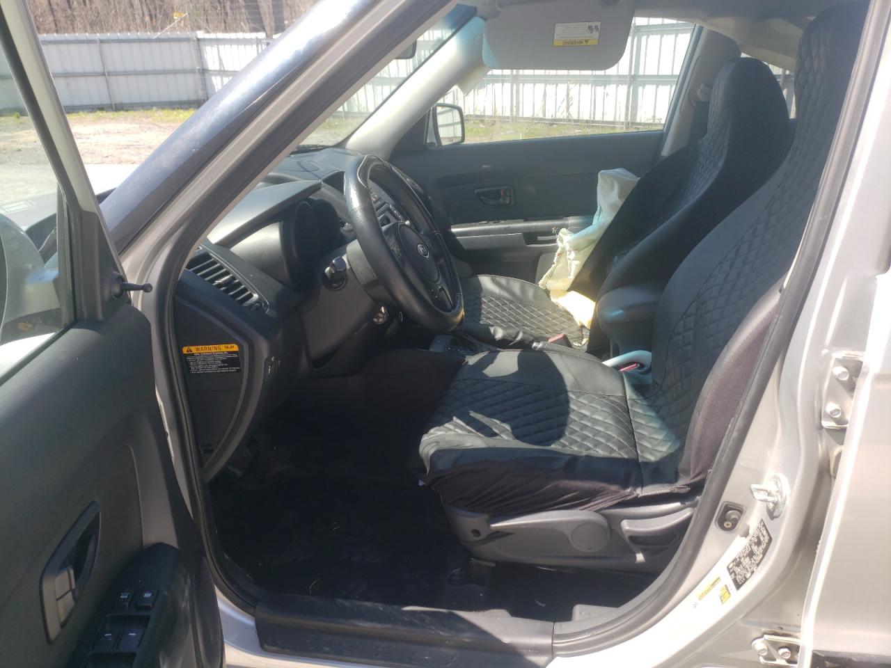 Photo 5 from auction – 2012 KIA SOUL with VIN KNDJT2A51C7425966