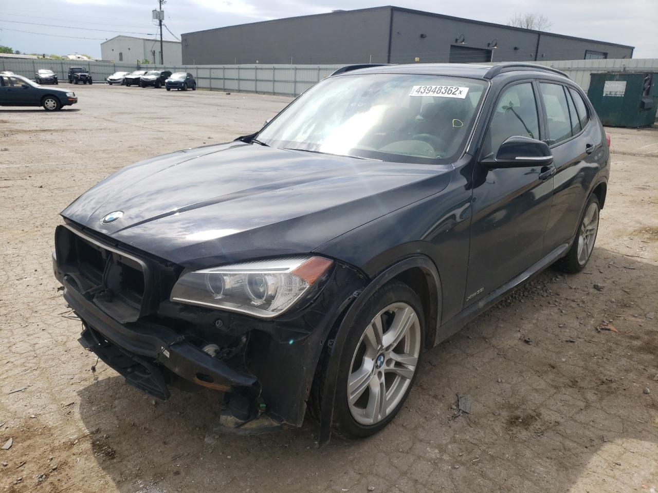 Photo 2 from auction – 2015 BMW X1 XDRIVE3 with VIN WBAVM5C52FVV93917