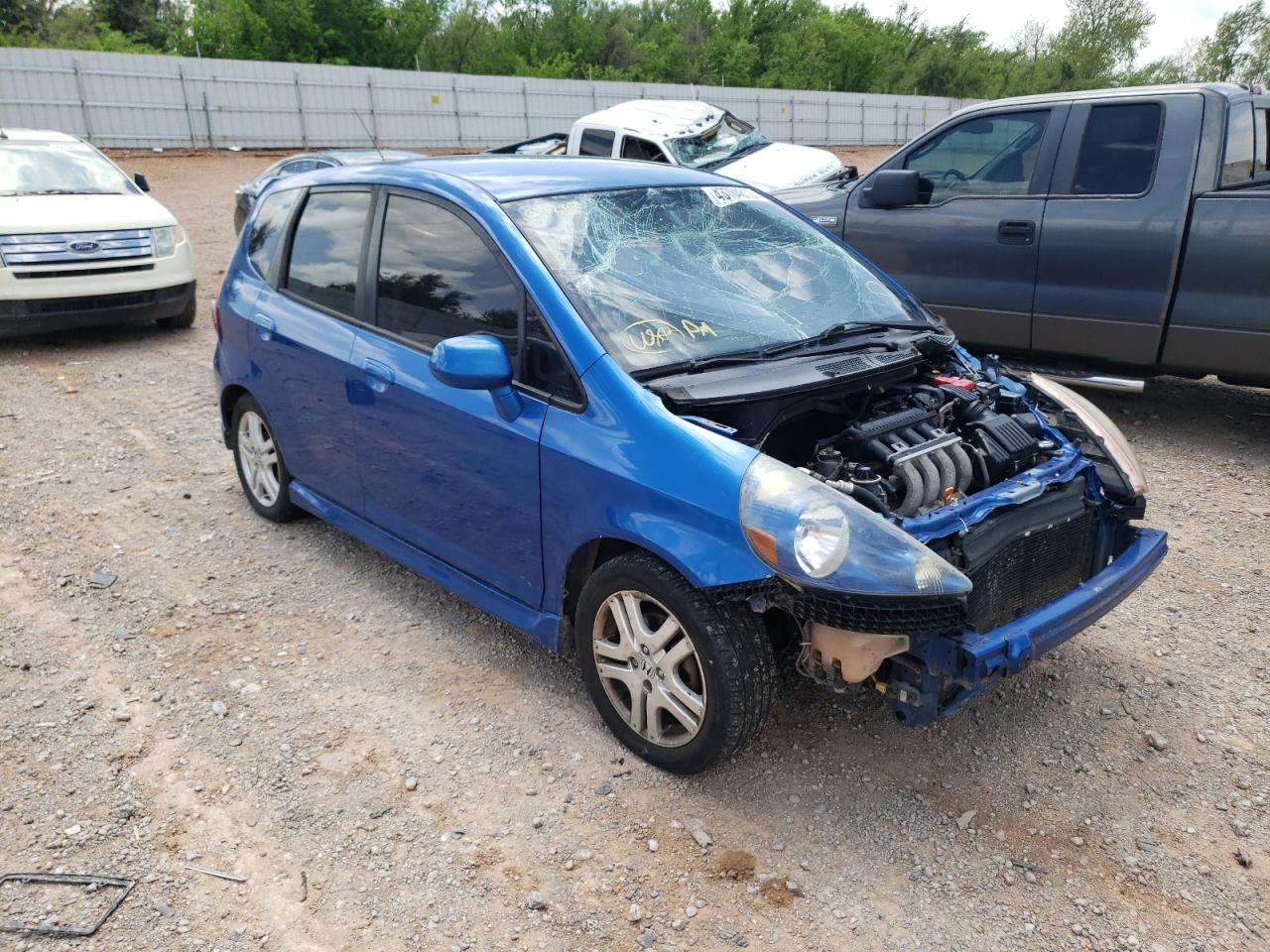 HONDA FIT S 2007 with VIN JHMGD38677S012902 - Photo from auction
