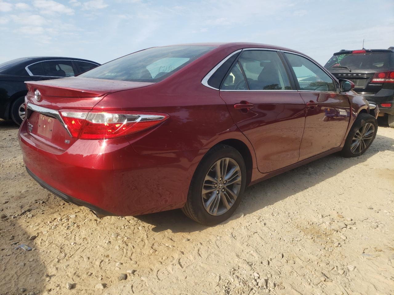 Photo 4 from auction – 2016 TOYOTA CAMRY LE with VIN 4T1BF1FK4GU608575