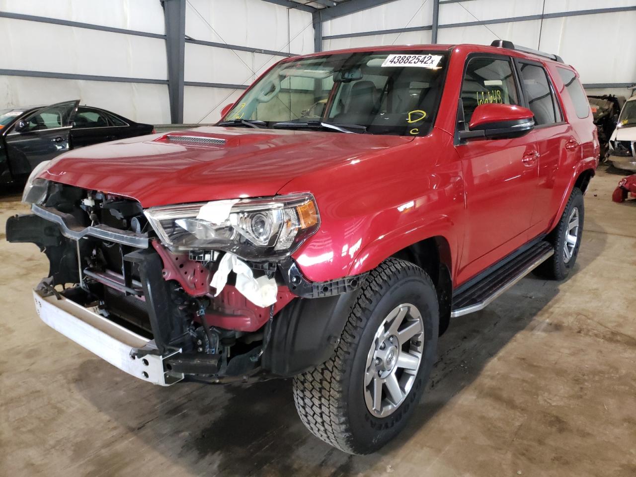 Photo 2 from auction – 2016 TOYOTA 4RUNNER SR with VIN JTEBU5JR9G5406388