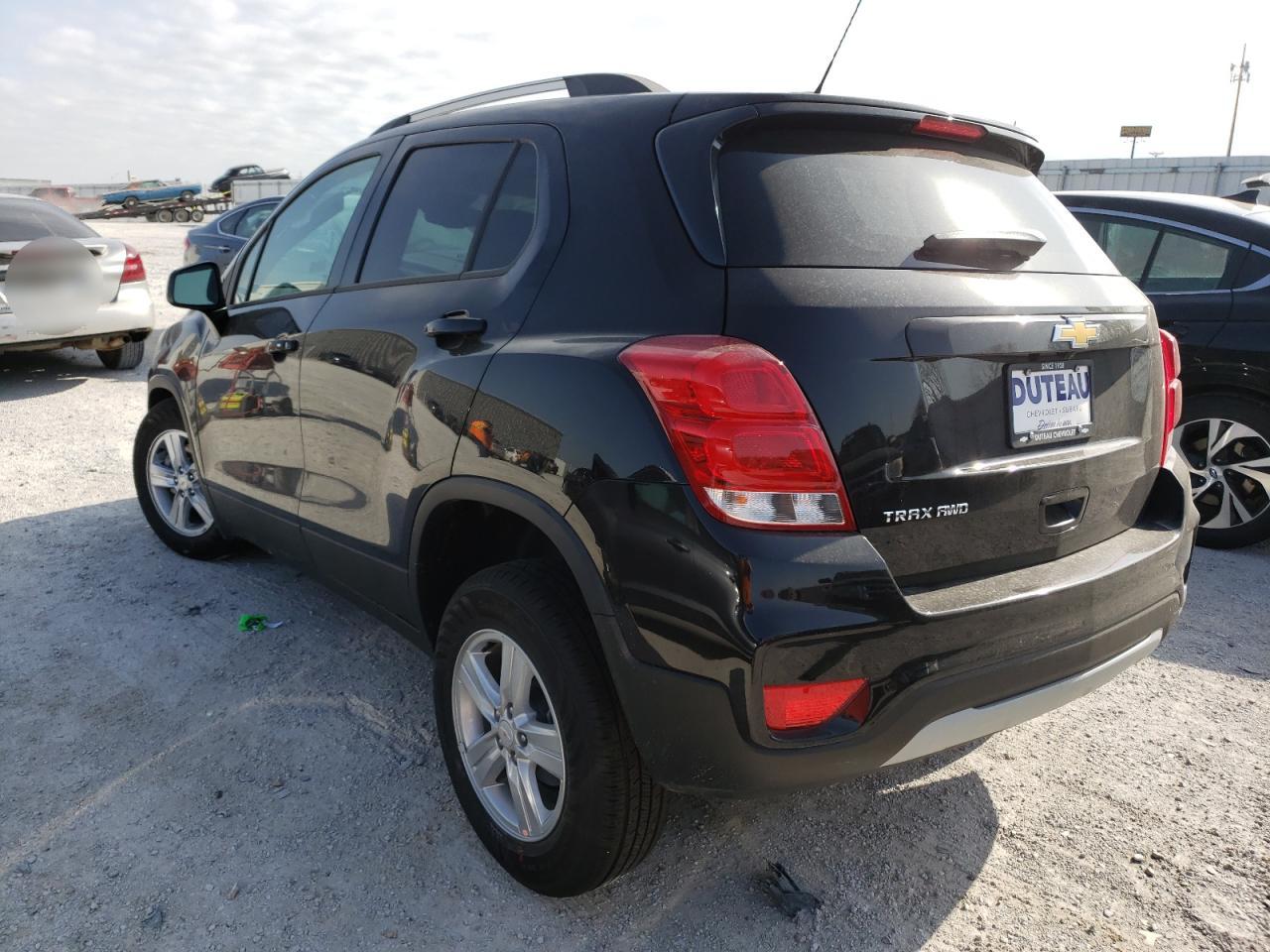 Photo 3 from auction – 2022 CHEVROLET TRAX 1LT with VIN KL7CJPSMXNB518659