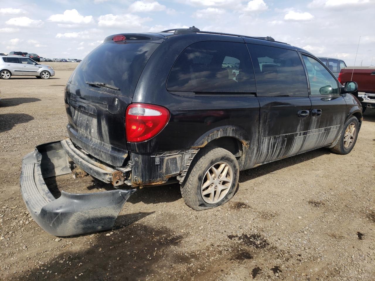 Photo 4 from auction – 2005 DODGE GRAND CARA with VIN 2D4GP44L15R565010