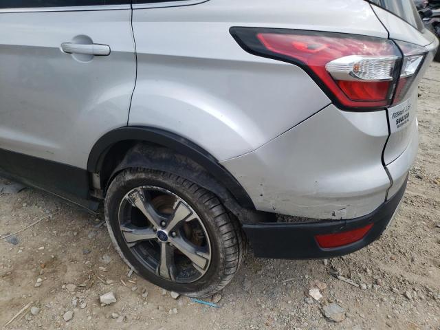 Photo 9 from auction – 2017 FORD ESCAPE SE with VIN 1FMCU0GD8HUB40761