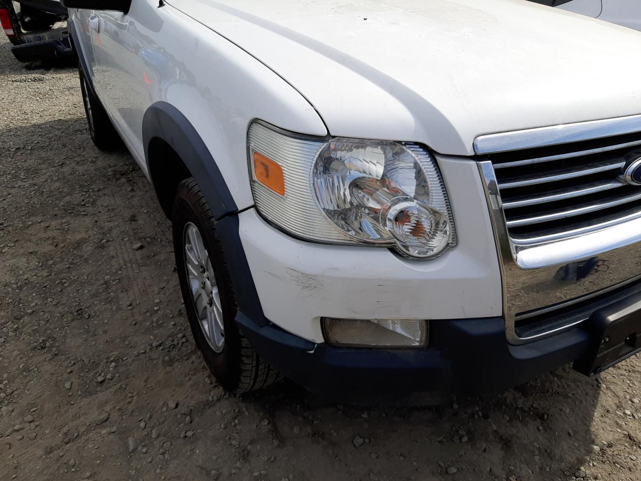Photo 9 from auction – 2007 FORD EXPLORER X with VIN 1FMEU63EX7UB50233
