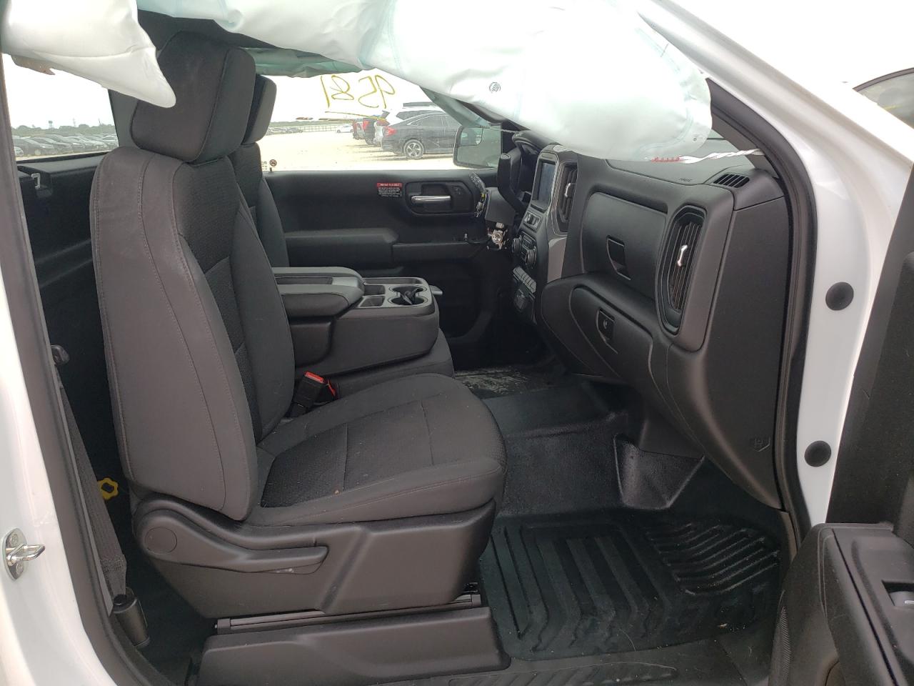 Photo 5 from auction – 2021 CHEVROLET SILVERADO with VIN 3GCNWAEF0MG358577